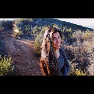 Meet your Posher, Olivia